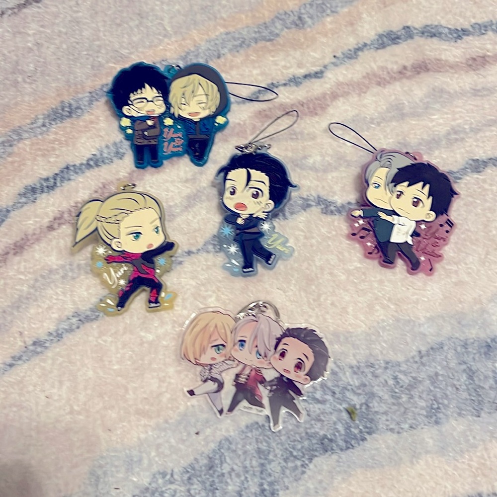 Yuri on ice keychains/ clips